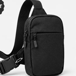 Soldahl® Vakta stöldskyddad axelväska | skärskyddad rem och låsbara dragkedjor