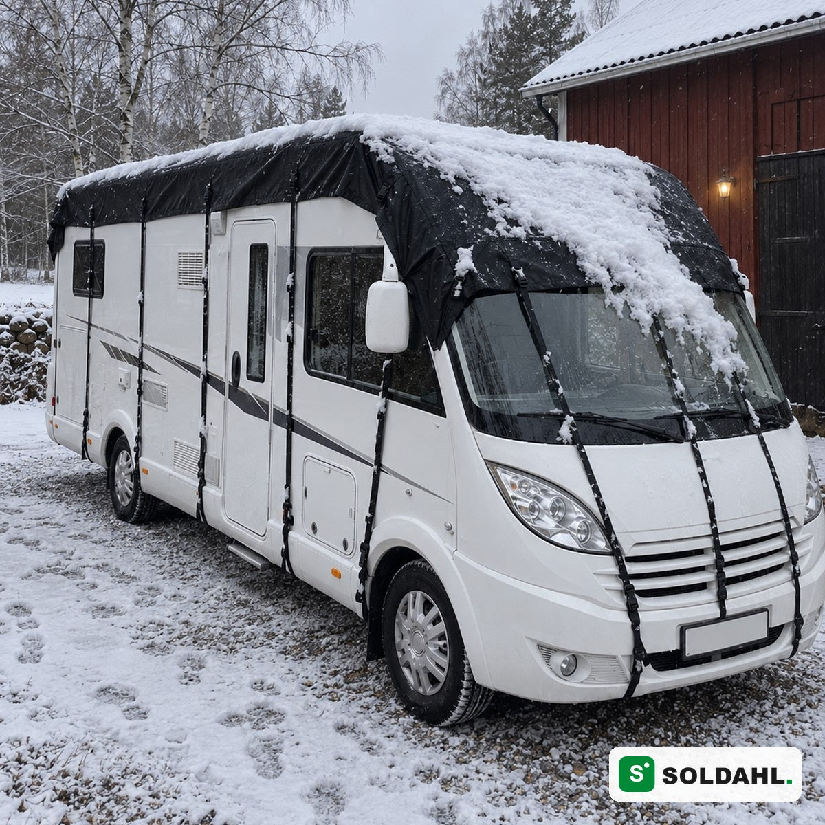 Takskydd med snö på husbil vintertid